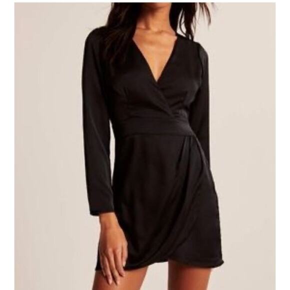 Abercrombie & Fitch Black Satin Mini Wrap Dress Size Medium - Picture 9 of 9